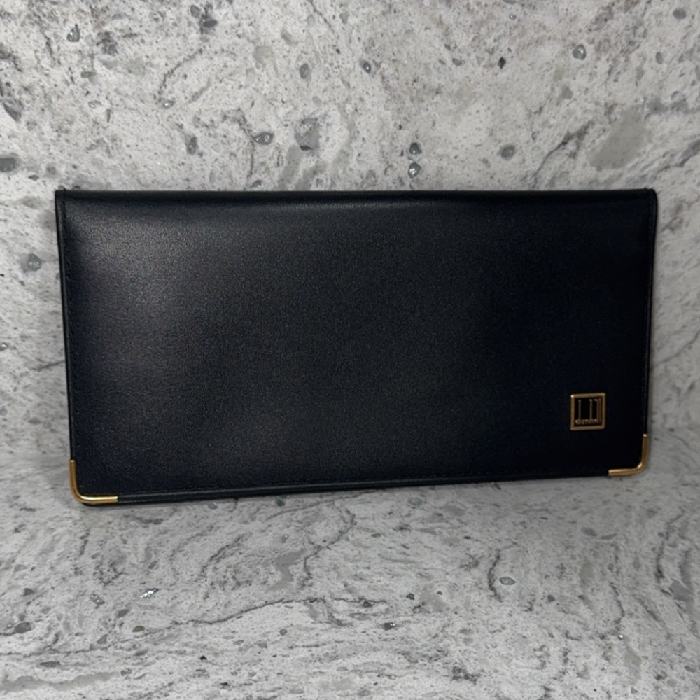 Dunhill Long Billfold Logo Plate Leather Men’s Wallet
AUTHENTIC LIKE NEW - Picture 4 of 13